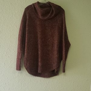 Leo & Nicole Poncho Pullover